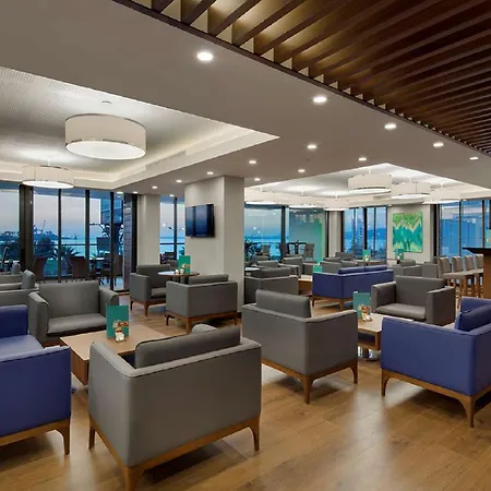 Otel Hilton Garden Bayrakli İzmir