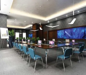 Hotell Hilton Garden Bayrakli 4*