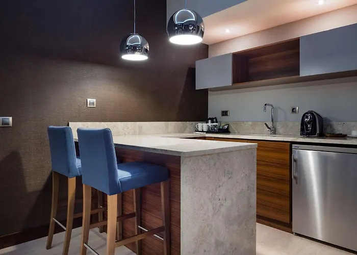 Hilton Garden Bayrakli Hotel İzmir