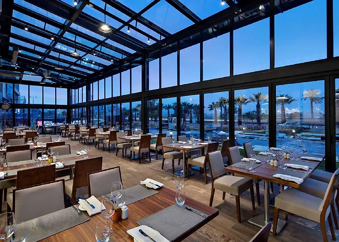 Hilton Garden Bayrakli Hotel İzmir