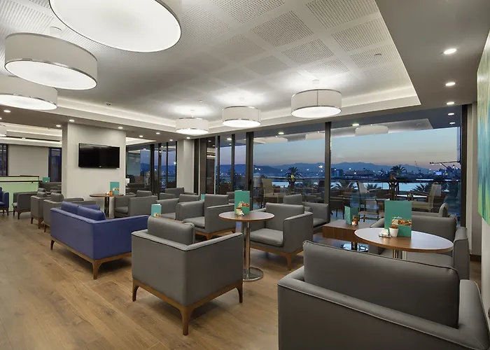 Hilton Garden Bayrakli Hotel İzmir