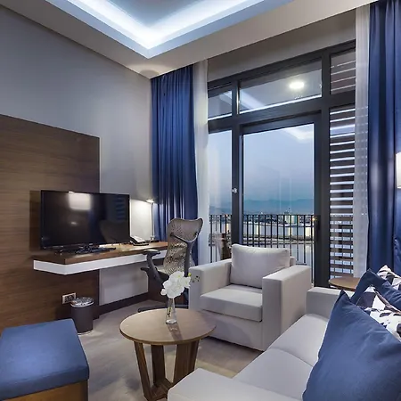 Hilton Garden Bayrakli Hotel İzmir