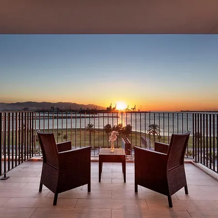 Hilton Garden Bayrakli 4*